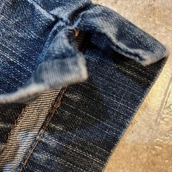 Tommy Hilfiger Ladies Denim Capri Jeans, Medium Wash Blue Denim.Size 10. Vintage - Picture 10 of 16